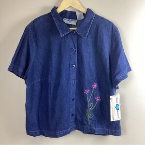 Vintage True Blue Women’s Cottage-Core Denim W /Floral Embroidery Top Sz. 2X